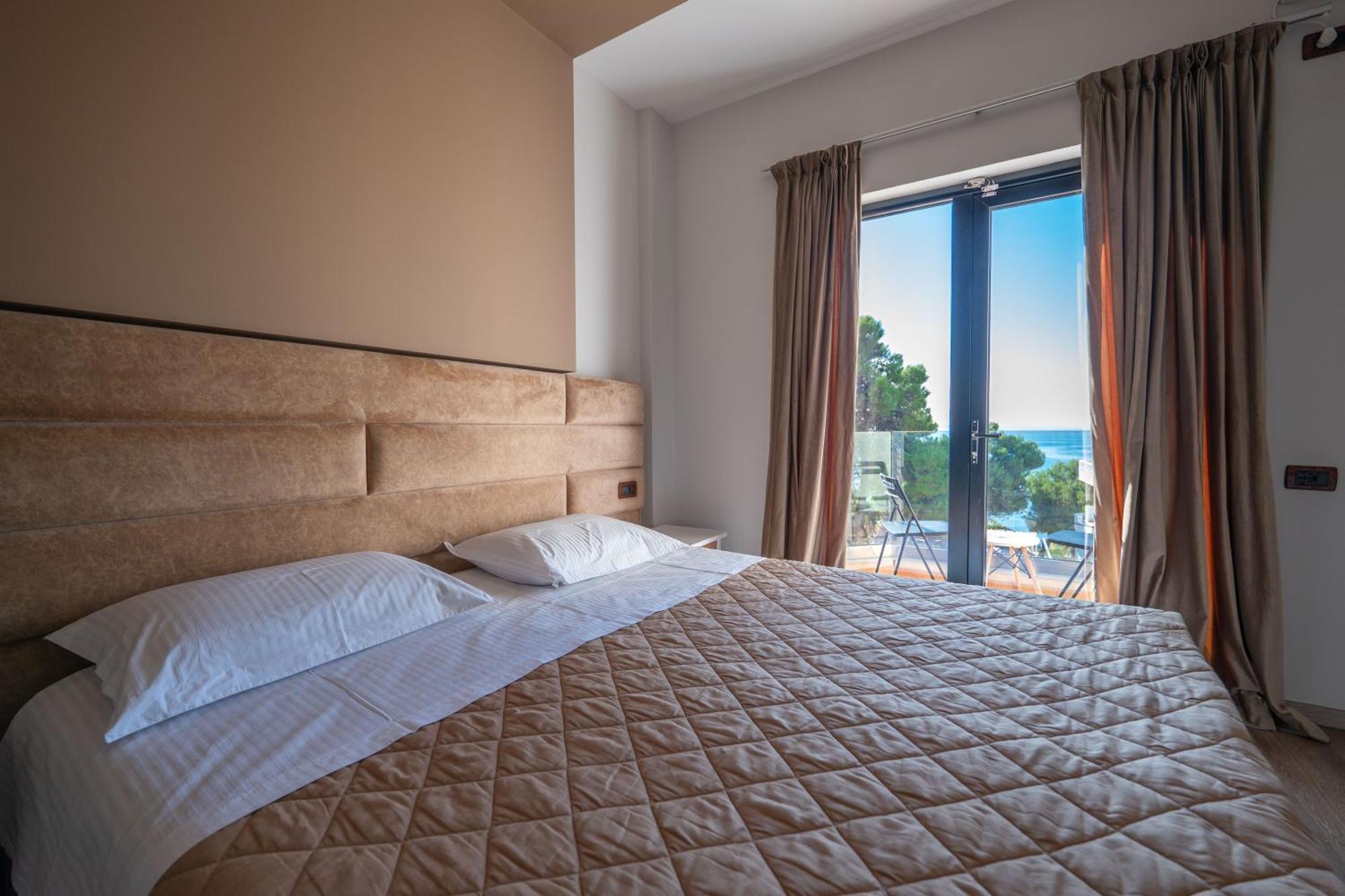 New Heaven Hotel Saranda Kültér fotó