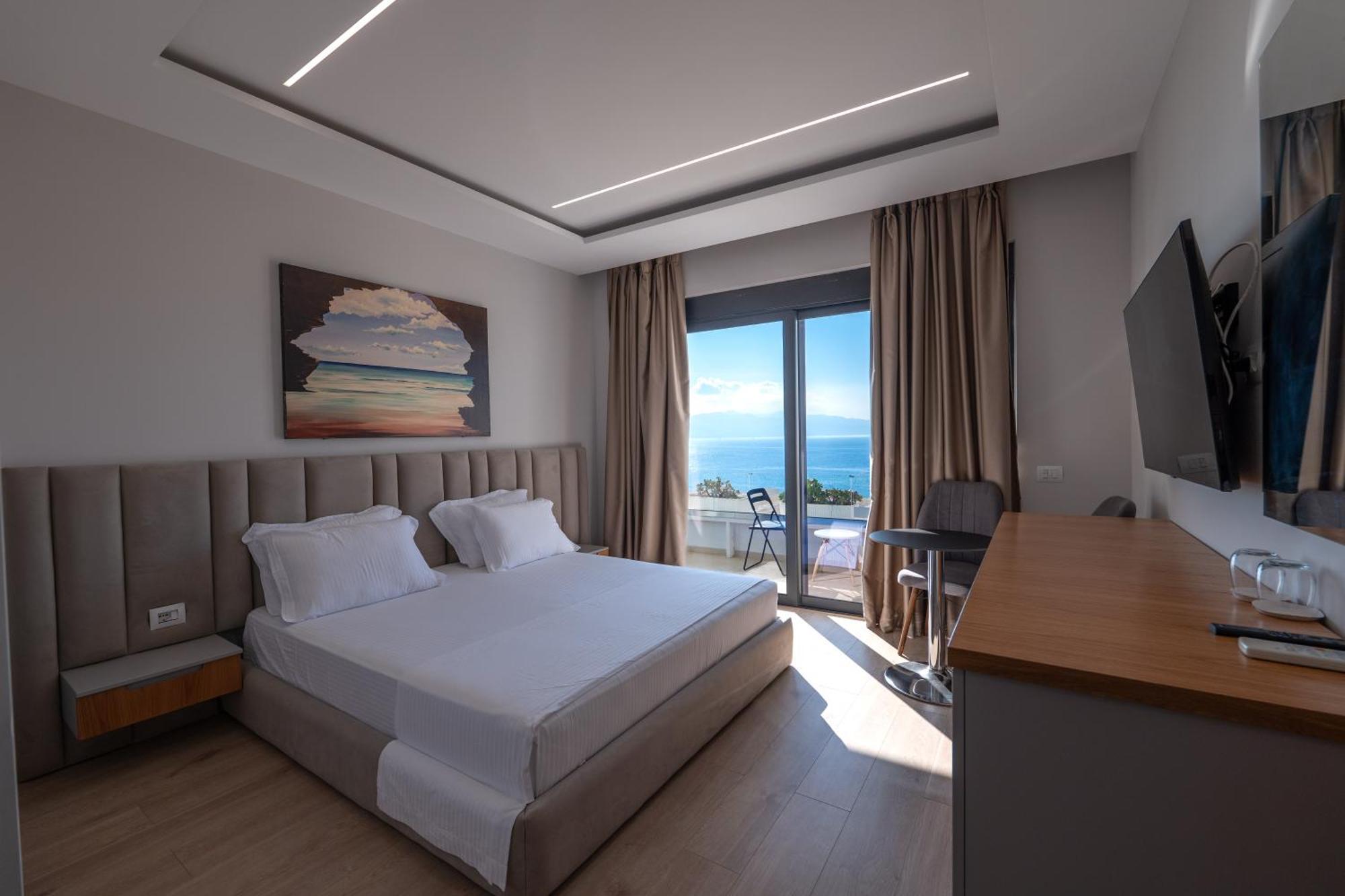 New Heaven Hotel Saranda Kültér fotó