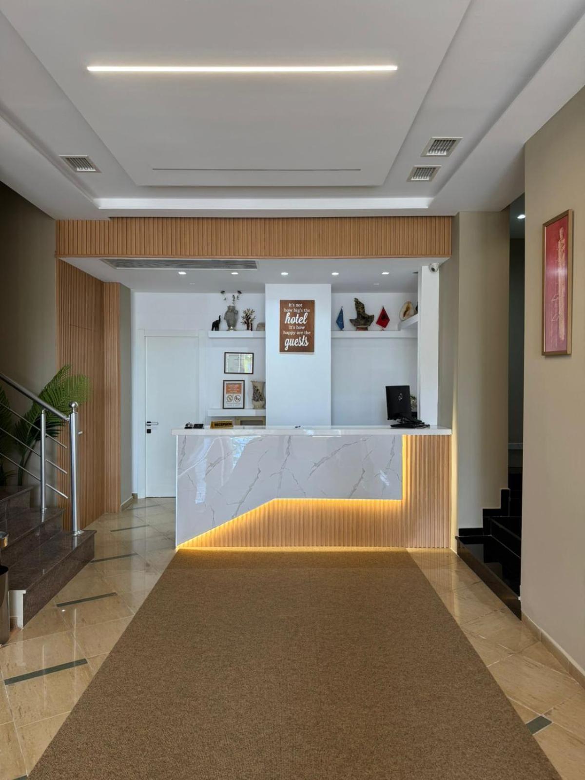 New Heaven Hotel Saranda Kültér fotó